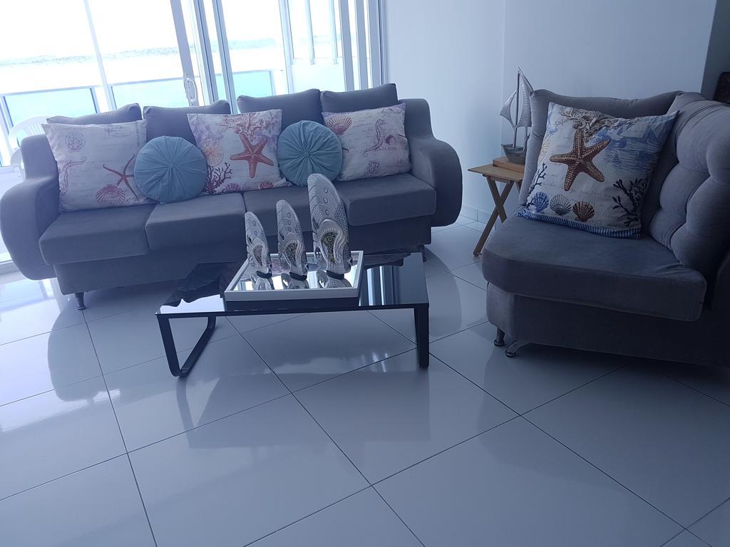 Apartamento Espectaculares Vistas, Edificio Nautilus, Barrio El Laguito.