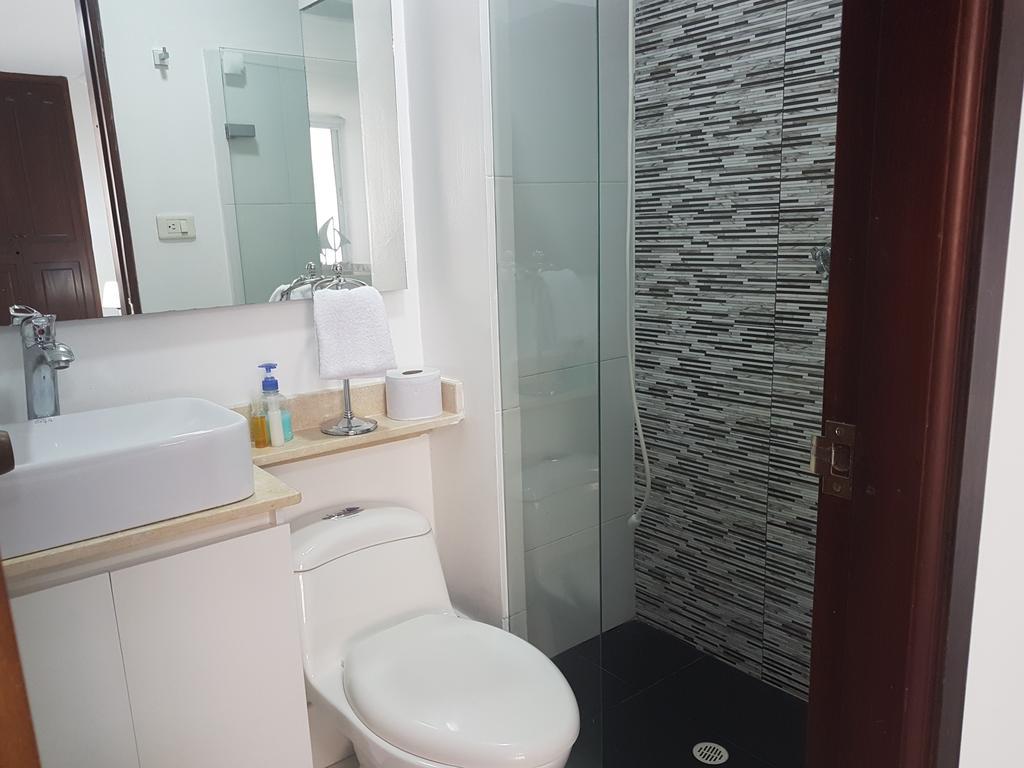 Espectaculares Vistas, Edificio Nautilus, Barrio El Laguito. Apartamento