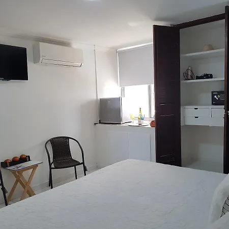 Espectaculares Vistas, Edificio Nautilus, Barrio El Laguito. Apartamento