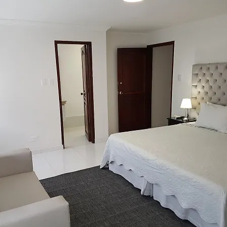 Espectaculares Vistas, Edificio Nautilus, Barrio El Laguito. Apartamento Cartagena