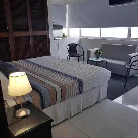 Espectaculares Vistas, Edificio Nautilus, Barrio El Laguito. Apartamento
